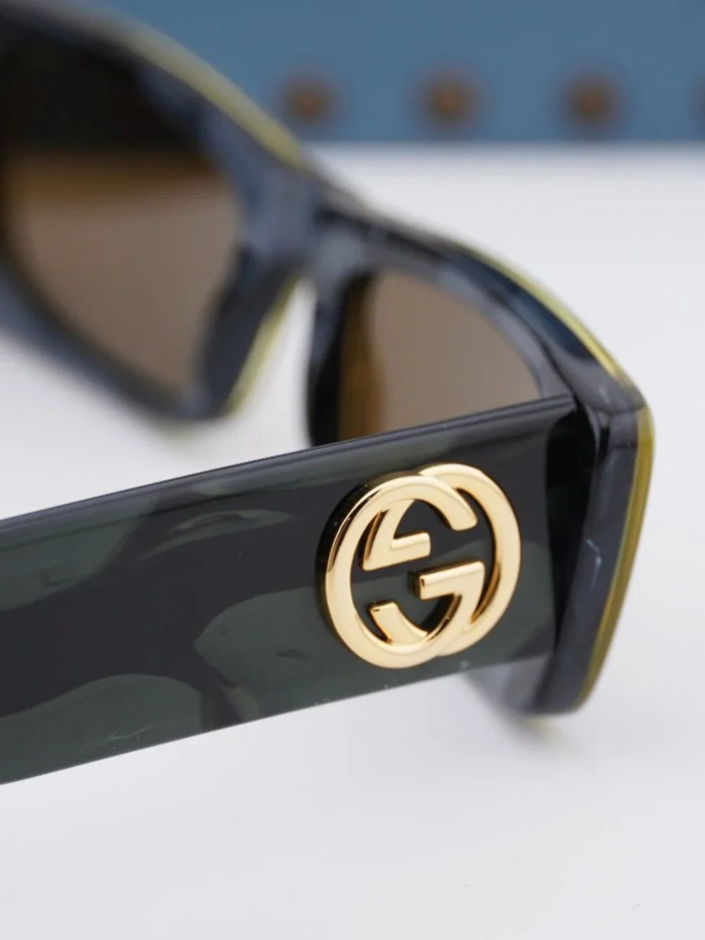 Gucci GG0516S 014 Rectangle Sunglasses - Military Green and Black Havana